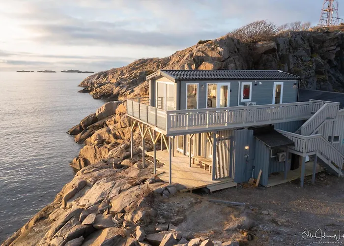 Seaside Ground Floor Apartamento Henningsvaer